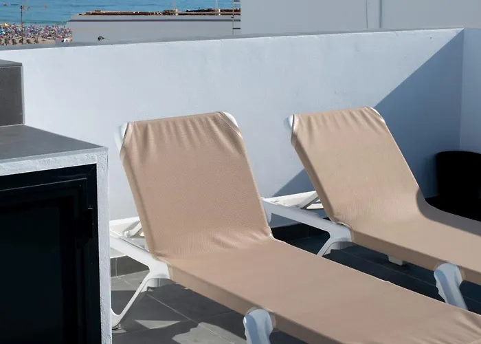 別荘 Casa Piedra コニル・デ・ラ・フロンテラ